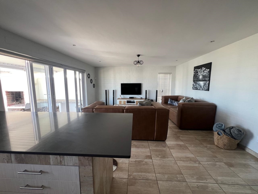 4 Bedroom Property for Sale in Da Gama Bay Western Cape